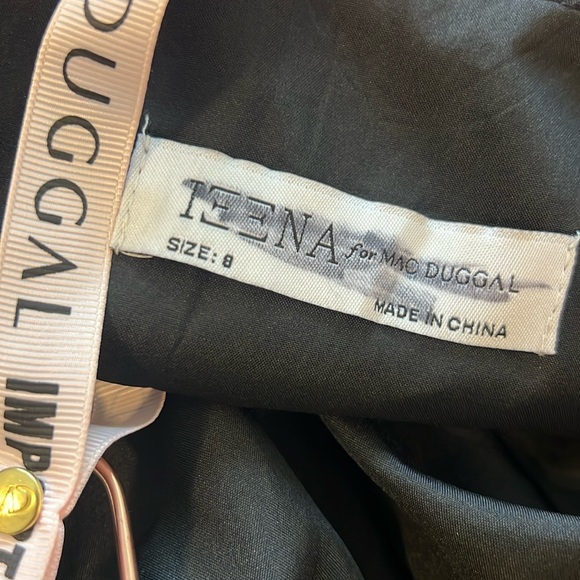 NEW Mac Duggal Claasic A-Line V Neck Ballgown Size 8 - Picture 9 of 10